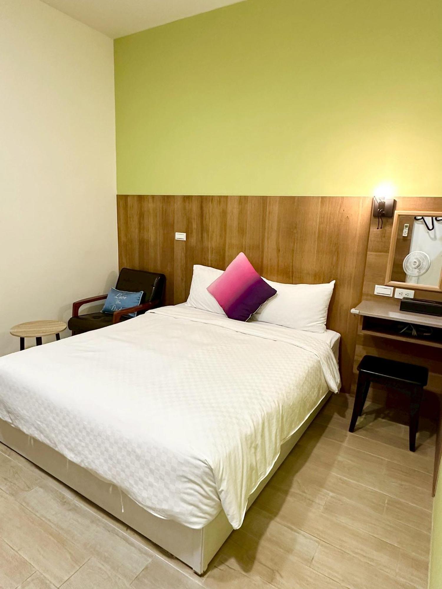 Slowly Inn Hengchun Exterior photo