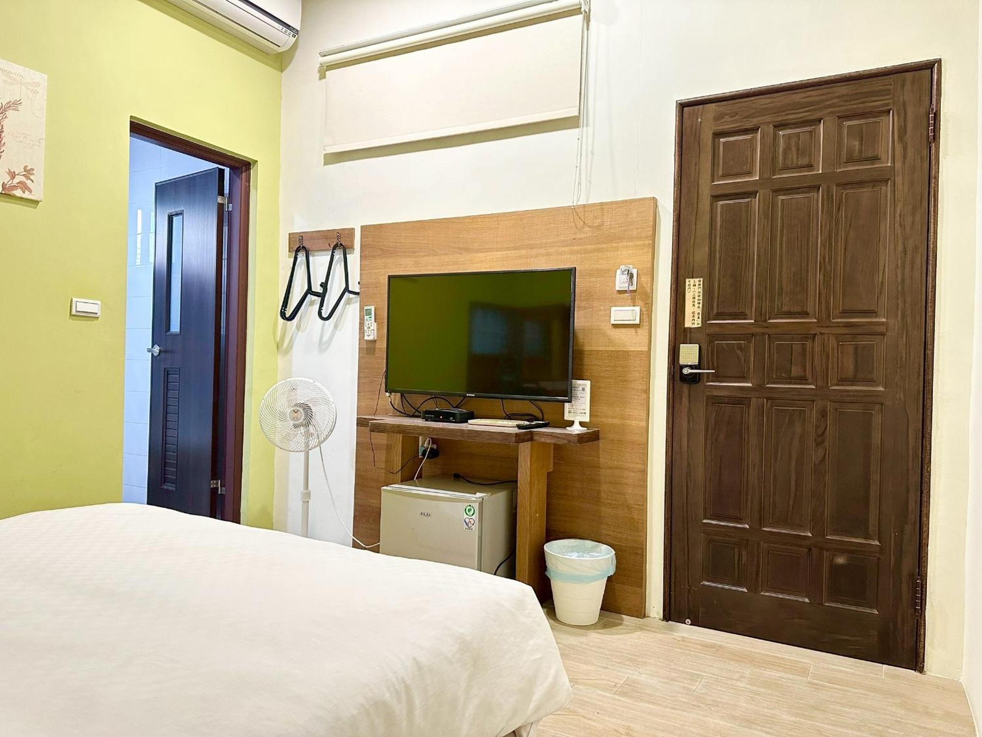 Slowly Inn Hengchun Exterior photo