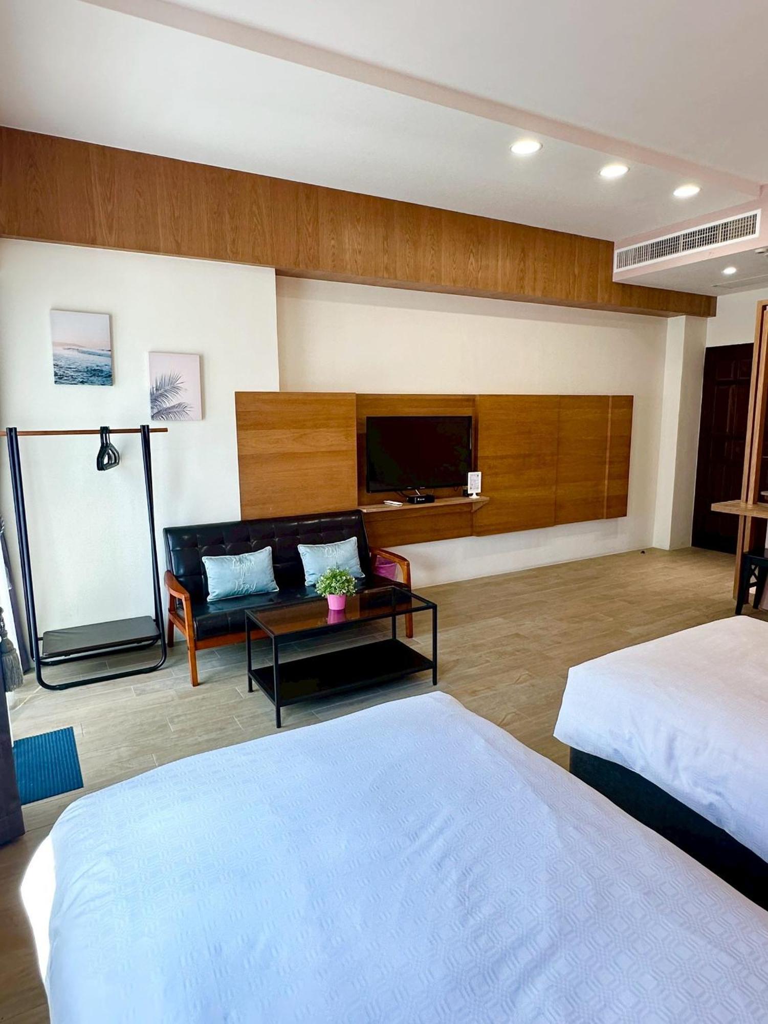Slowly Inn Hengchun Exterior photo